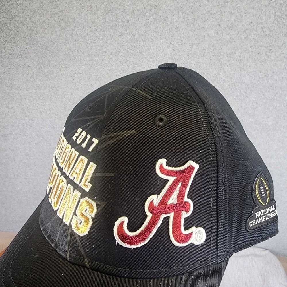 Lot Of 5 New NIKE Alabama Crimson Tide National Champions Hats 09,11,15,17,20
